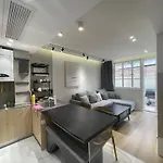Book And Bed - Sml Center