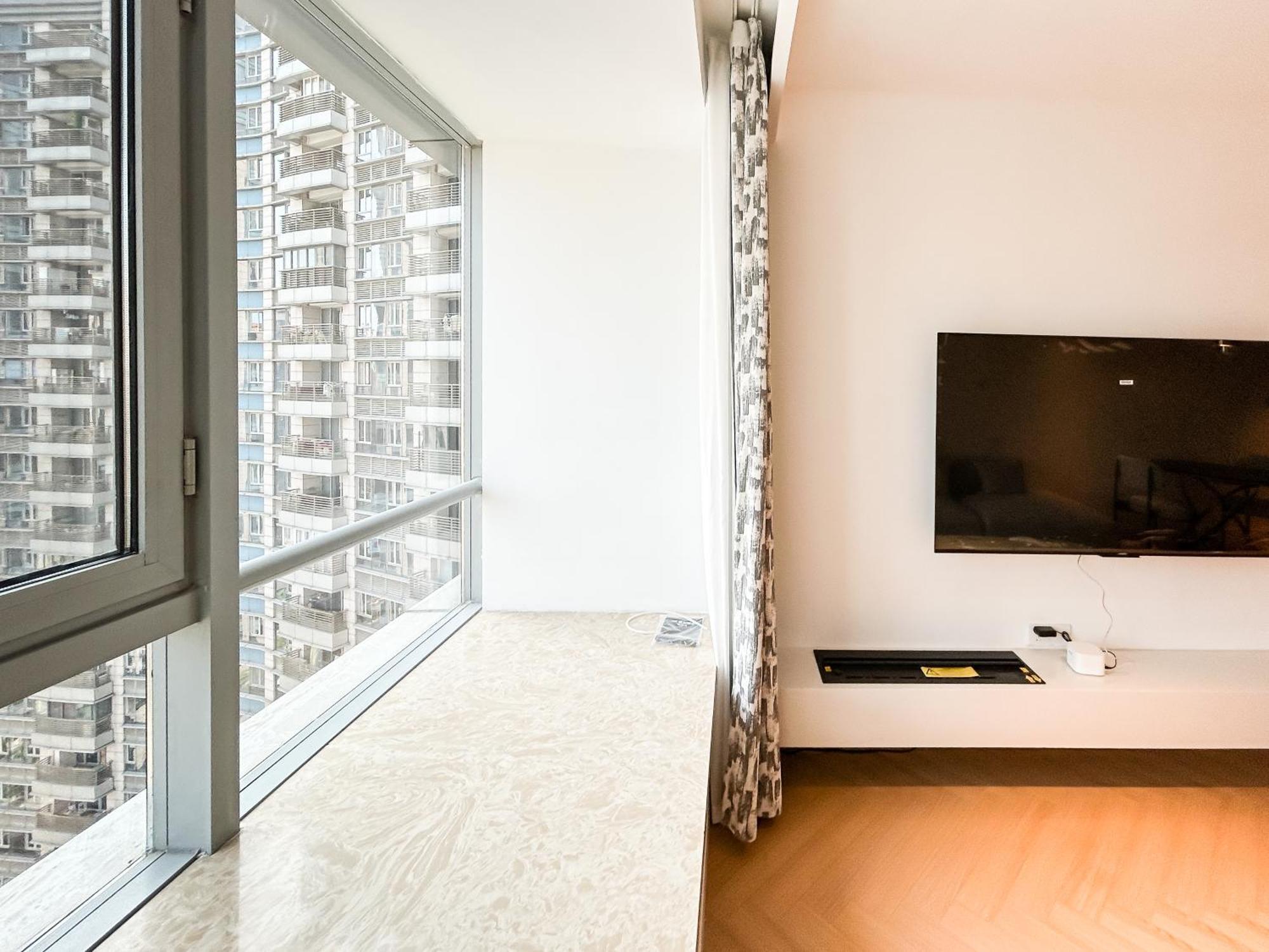 Apartment Book And Bed - Sml Center