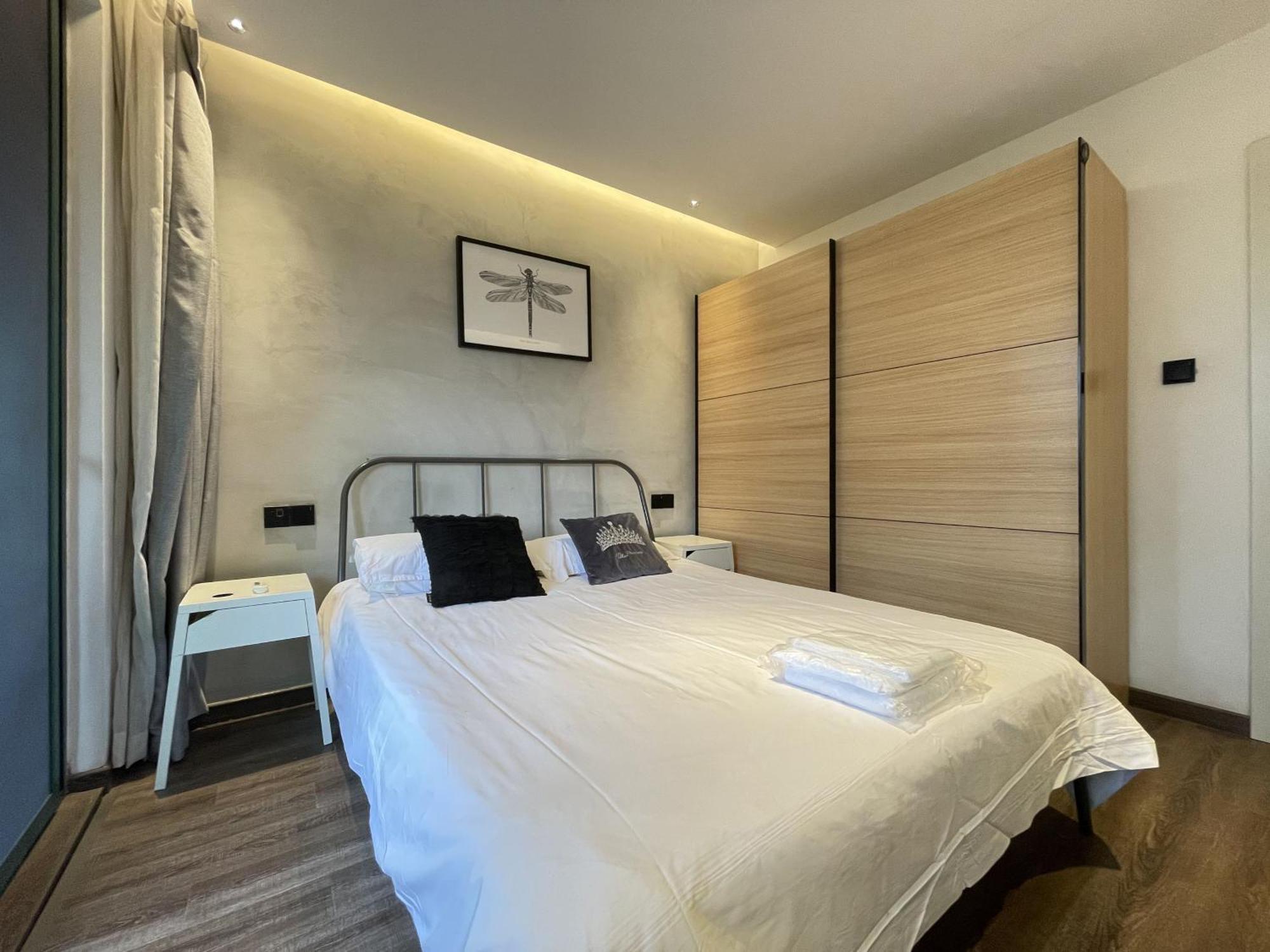 Book And Bed - Sml Center *