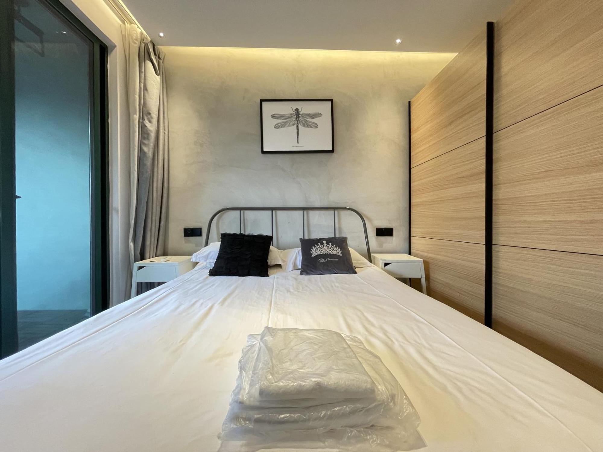 Apartment Book And Bed - Sml Center *
