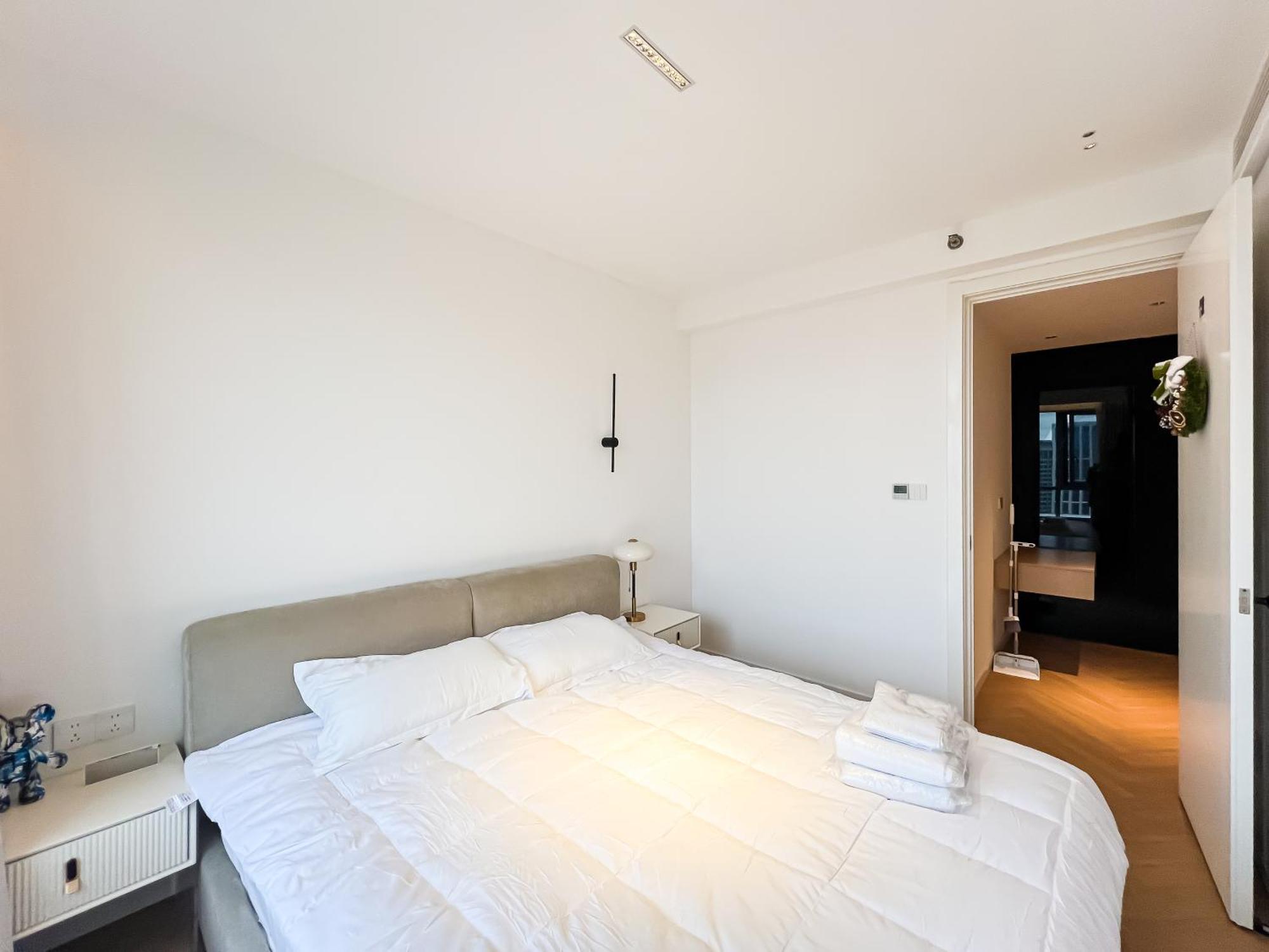 Apartment Book And Bed - Sml Center Shanghai